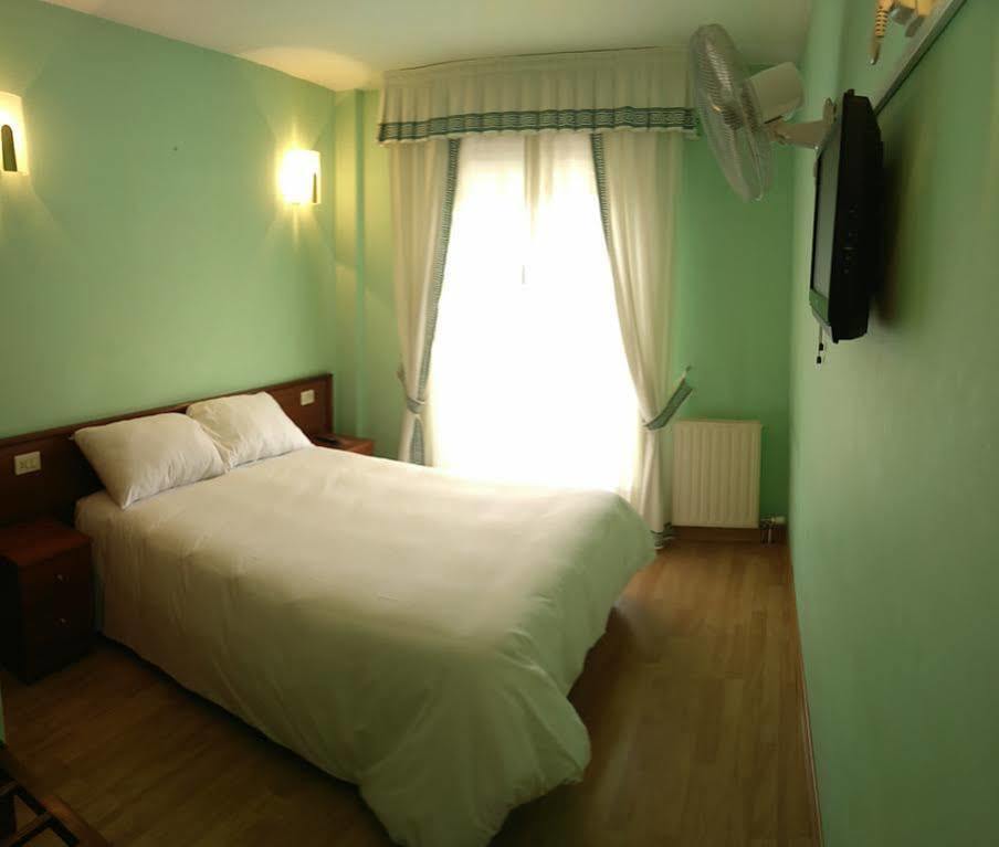 Hotel Vilagarcia Vilagarcia de Arousa Kültér fotó